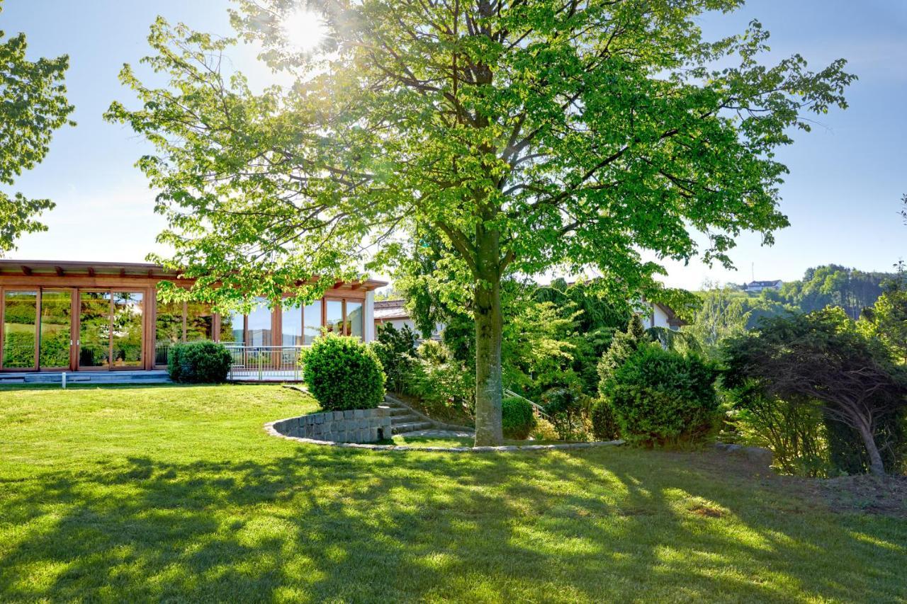 Ayurveda Resort Mandira Bad Waltersdorf Kültér fotó
